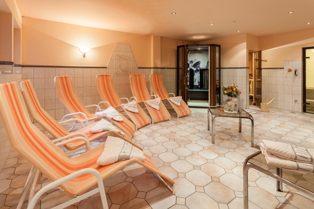 Hotel Garni Hanslerhof " Urlaub Am Bauernhof " แกร์ลอส ภายนอก รูปภาพ