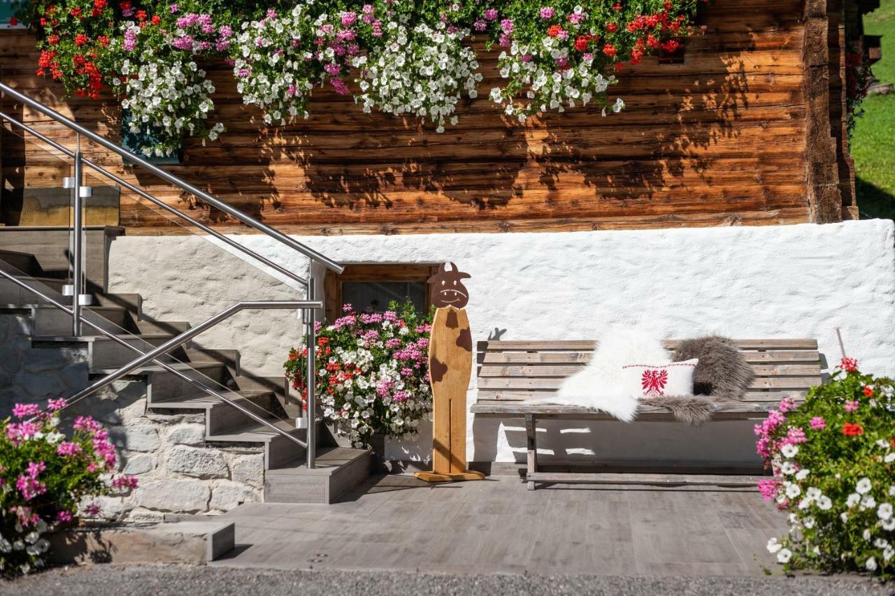Hotel Garni Hanslerhof " Urlaub Am Bauernhof " แกร์ลอส ภายนอก รูปภาพ